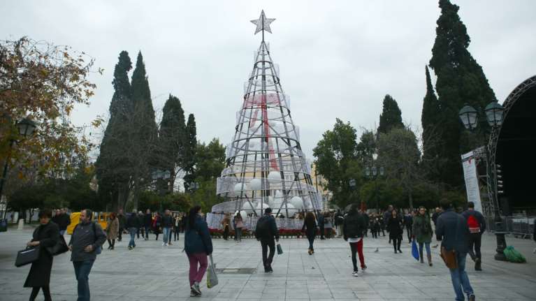 Κυκλοφοριακές ρυθμίσεις στην Αθήνα για τον εορτασμό της Πρωτοχρονιάς