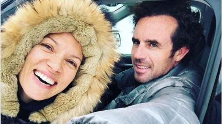 Βίκυ Καγιά: Oι selfies με τον σύζυγό της στα χιόνια