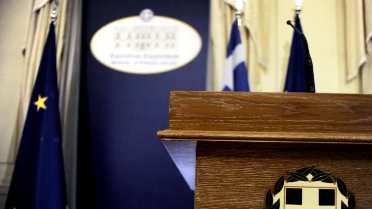 ΥΠΕΞ για Ρουβίκωνα: Στην δικαιοσύνη οι υπαίτιοι