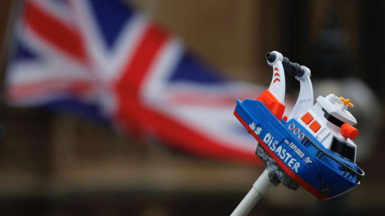 Daily Telegraph: Παράταση για το Brexit εξετάζουν Λονδίνο-Βρυξέλλες