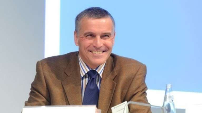 Γενς Μπάστιαν: Γιατί η Μέρκελ είναι με το μέρος του Τσίπρα