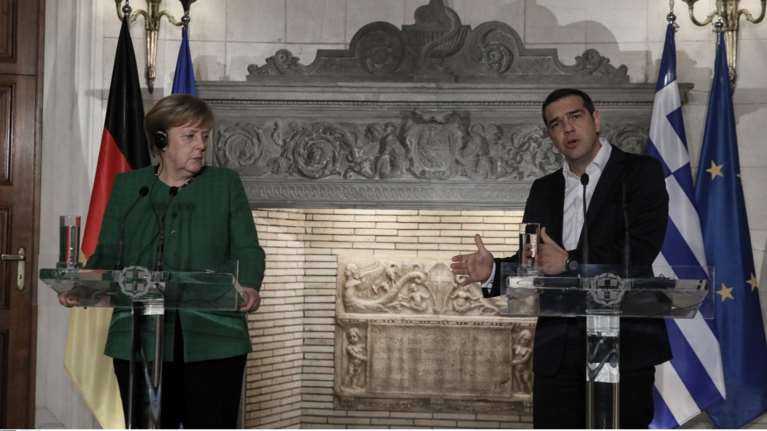 Τσίπρας: Συμφωνία μοντέλο οι «Πρέσπες»  - Μέρκελ: Θα μιλήσω με Μητσοτάκη