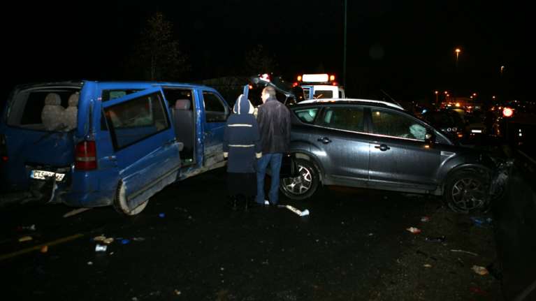 Καραμπόλα πέντε οχημάτων στον Δενδροπόταμο Θεσσαλονίκης