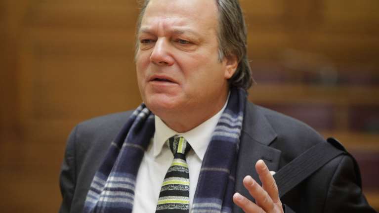 Κατσίκης: Αποστάτες όσοι παραμένουν στην κυβέρνηση