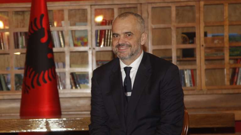 Αλβανία: Ο πρωθυπουργός Έντι Ράμα αναλαμβάνει και το  υπουργείο Εξωτερικών