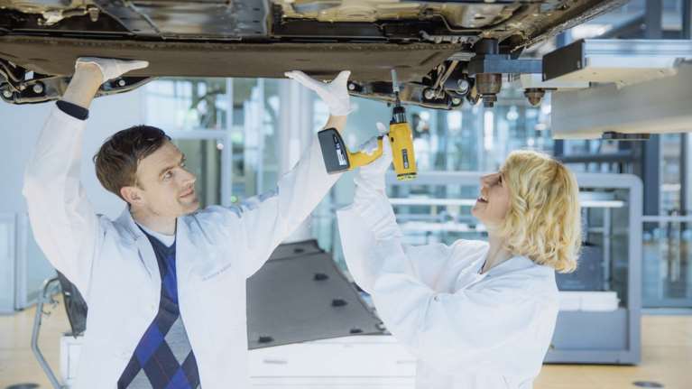 Τώρα μπορείς να φτιάξεις το δικό σου eGolf με τα χεράκια σου