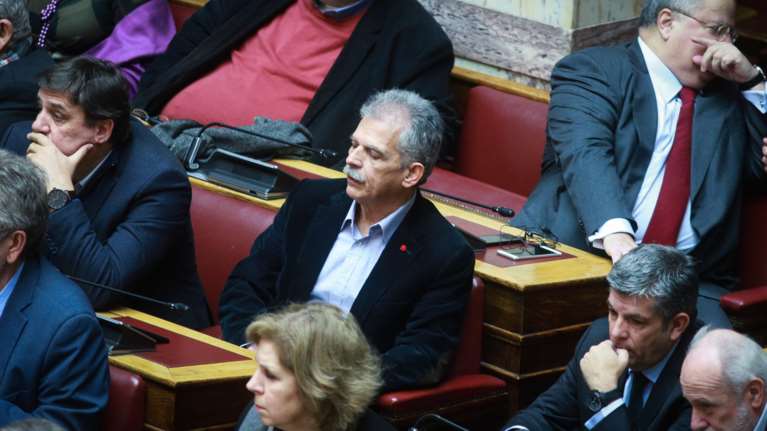 Που κάθισε ο ανεξάρτητος πλέον βουλευτής Σπύρος Δανέλλης