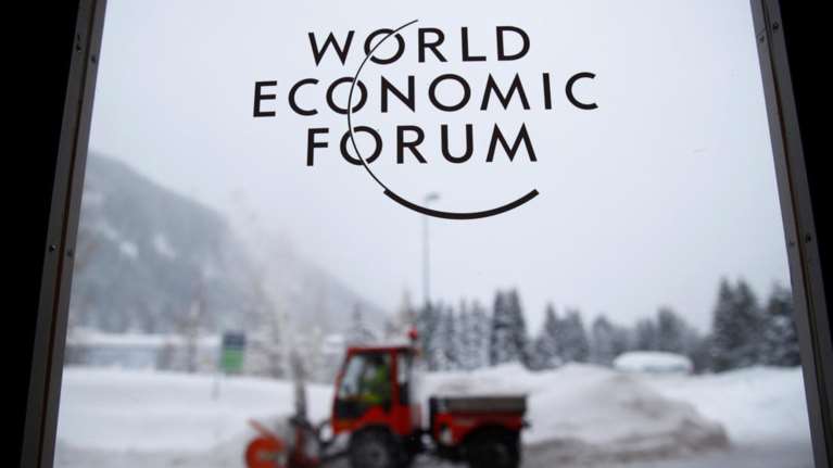 Νταβός: Σε αφθονία προβλήματα &amp; κρίσεις, λίγοι οι ηγέτες στη Σύνοδο