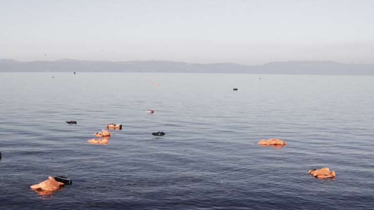 Προσφυγόπουλο πνίγηκε στη Μεσόγειο - Είχε μαζί τον σχολικό έλεγχό του