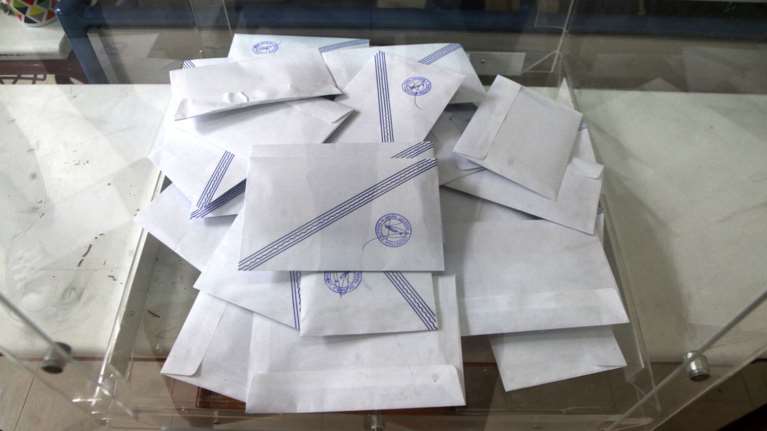 Νέα δημοσκόπηση: Αυτοδυναμία ΝΔ - Πεντακομματική Βουλή