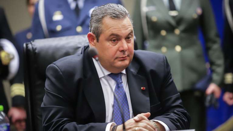 Καμμένος: "Μιλάω με πρώην υπουργούς του Καραμανλή για να κάνουμε μέτωπο"