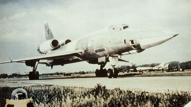 Συνετρίβη ρωσικό βομβαρδιστικό κατά την προσγείωσή του