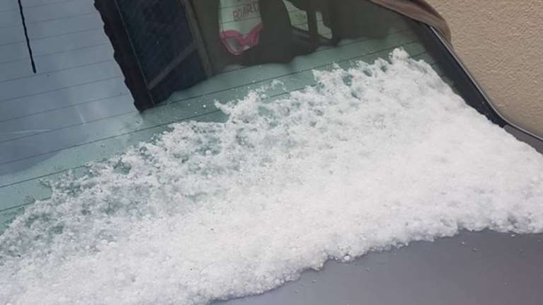 Έντονη χαλαζόπτωση στη Μεσσηνία