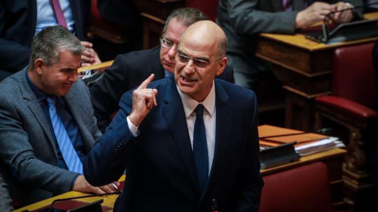 Κοινό μέτωπο από ΣΥΡΙΖΑ - ΝΔ απέναντι στη Χρυσή Αυγή