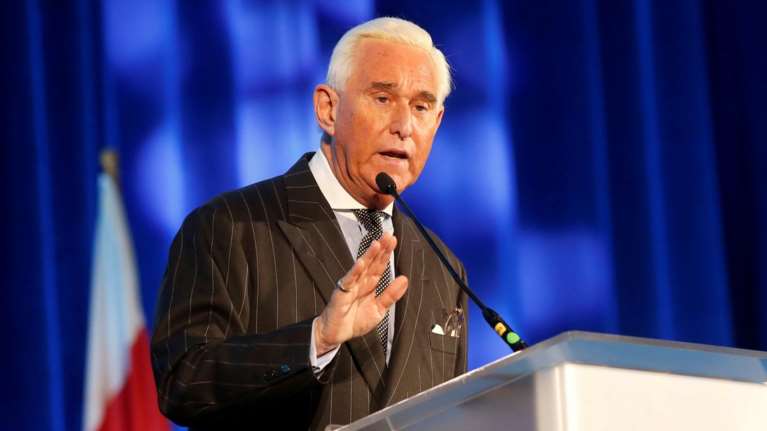 Συνελήφθη στενός φίλος και άτυπος σύμβουλος του Τραμπ