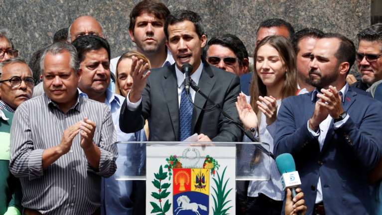 &quot;Όχι&quot; του Γκουαϊδό σε πρόσκληση για διάλογο από τον Μαδούρο