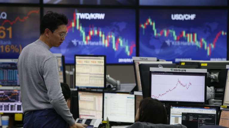 Στο 3,6% έκλεισε το 5ετές ομόλογο – Το Δημόσιο θα αντλήσει 2,5 δισ. ευρώ