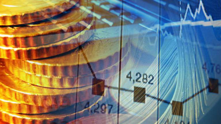 Bloomberg: Η Ελλάδα θα αντλήσει 2,5 δισ. ευρώ από  ομόλογα χωρίς κάλυψη