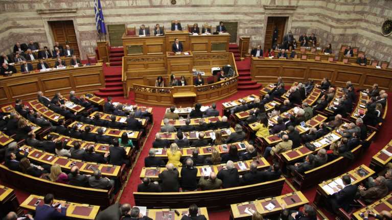 Κοινοβουλευτικό &quot;βραχυκύκλωμα&quot; φέρνει το διαζύγιο με τους ΑΝΕΛ