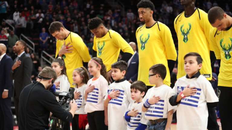 Βραδιά «ελληνικής κληρονομιάς» για τον Γιάννη Αντετοκούνμπο