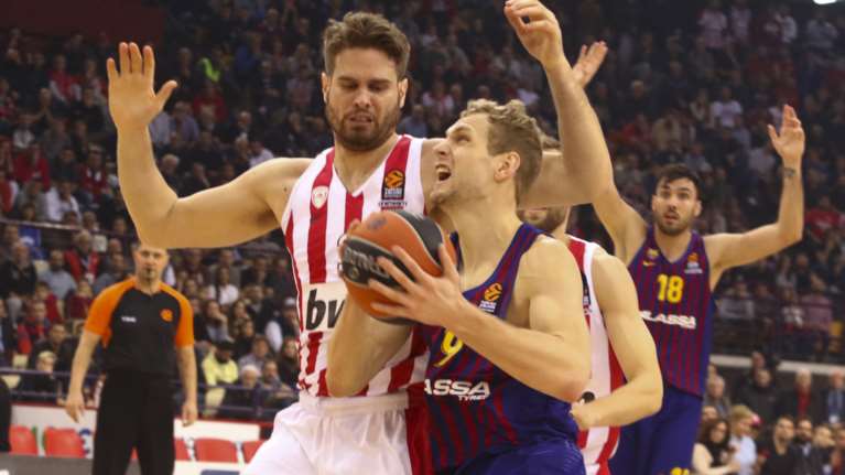 Βαριά ήττα του Ολυμπιακού στο ΣΕΦ