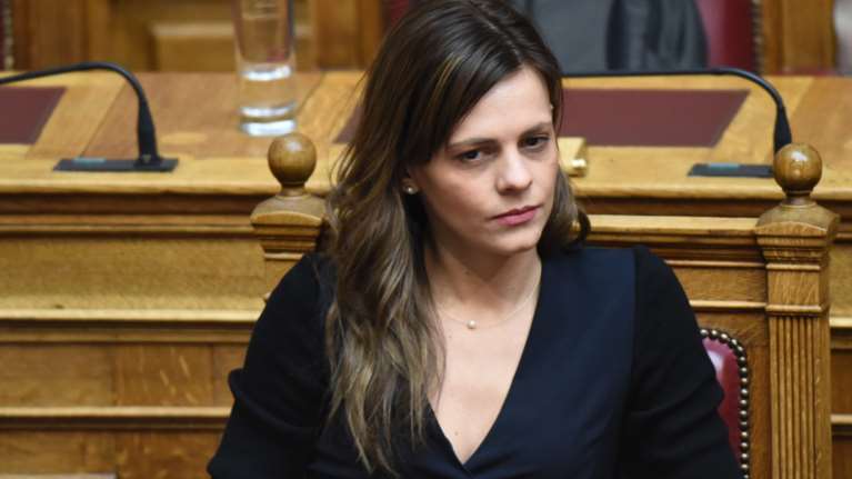 Σε ισχύ από σήμερα η αύξηση του κατώτατου μισθού-δήλωση Αχτσιόγλου