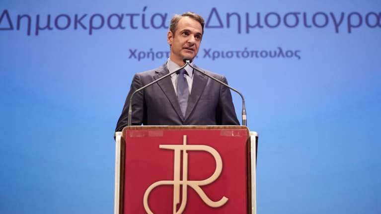 Επίθεση Μητσοτάκη σε Βούτση: Πρωτοφανείς μεθοδεύσεις, να μην συναινέσει