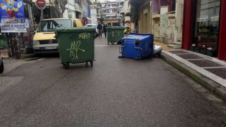 Επίθεση σε άνδρα έξω από σύνδεσμο φιλάθλων στο Περιστέρι