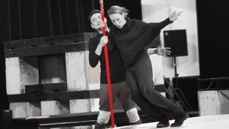 Η Στεφανία Γουλιώτη κάνει πρόβες στην Κίνα σε αρχαία τραγωδία