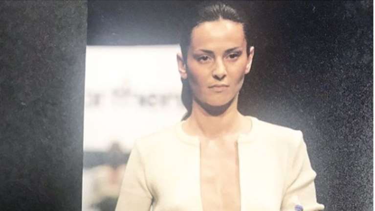 Αναγνωρίζετε τη γυναίκα που αναστάτωσε το GNTM;14 χρόνια πριν στην πασαρέλα