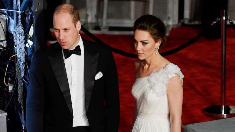 Κέιτ Μίντλετον: Το βασιλικό, αρχαιοελληνικό λουκ &amp; τα διαμάντια της Νταϊάνα