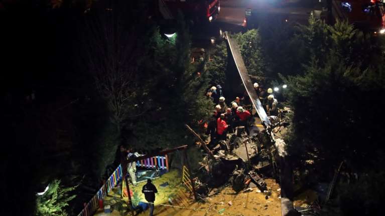Κωνσταντινούπολη: Συντριβή στρατιωτικού ελικοπτέρου - 4 νεκροί