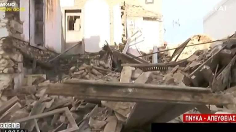 Κατέρρευσε άλλο ένα ακατοίκητο σπίτι, αυτή τη φορά στην Πνύκα
