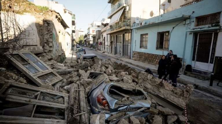 Οι ενέργειες του δήμου Αθηναίων για τα εγκαταλελειμμένα κτίρια