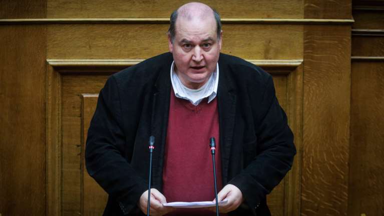 Φίλης για σχέσεις Κράτους-Εκκλησίας: Άτολμη η πρόταση του ΣΥΡΙΖΑ