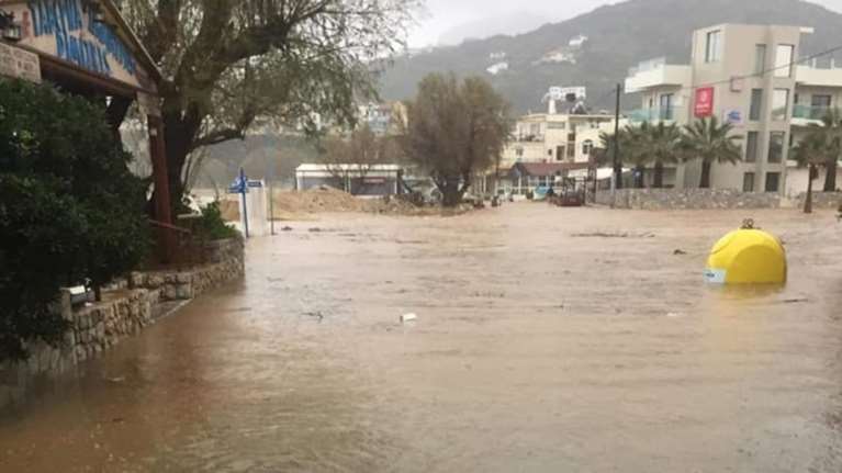 Ως το απόγευμα της Πέμπτης θα προκαλεί προβλήματα η &quot;Χιόνη&quot;