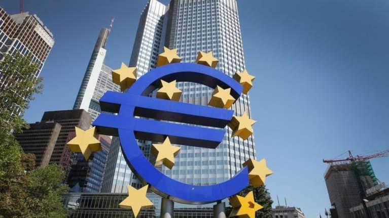 ΕΚΤ: Πιθανή η χορήγηση νέων μακροπρόθεσμων δανείων στις τράπεζες
