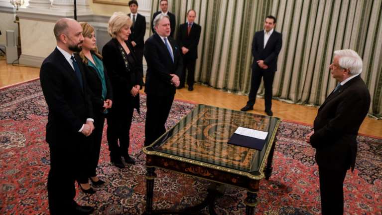 Ορκίστηκαν οι νέοι υπουργοί της κυβέρνησης-Οι πρώτες δηλώσεις
