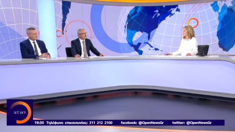 Βέττας:Η διαρροή θα συνεχιστεί-Μανιάτης:Αλιεύσατε στελέχη τρίτης διαλογής