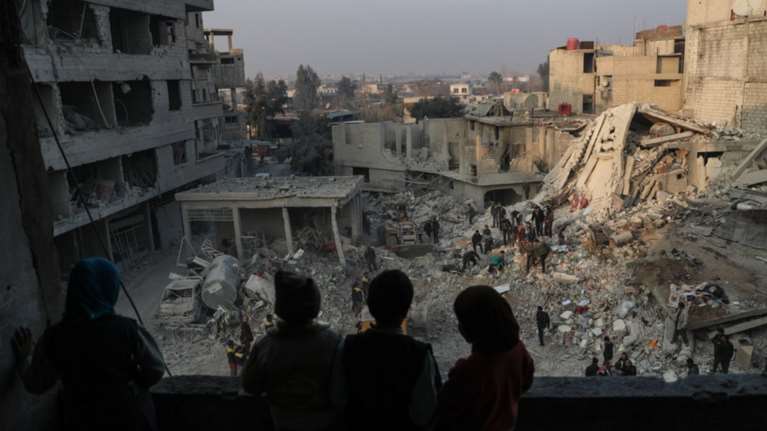 Διακόσιες οικογένειες έχουν εγκλωβιστεί από το Ισλαμικό Κράτος στη Συρία