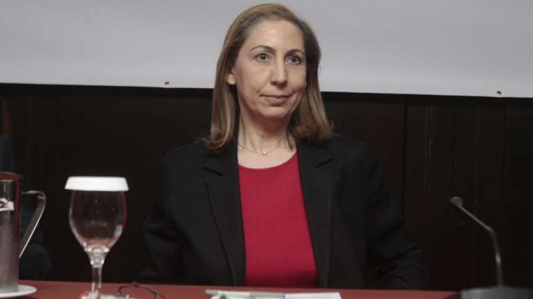 Novartis: Η Μαριλίζα Ξενογιαννακοπούλου (ΣΥΡΙΖΑ) ζητάει τα ρέστα από την κυβέρνηση (ΣΥΡΙΖΑ)