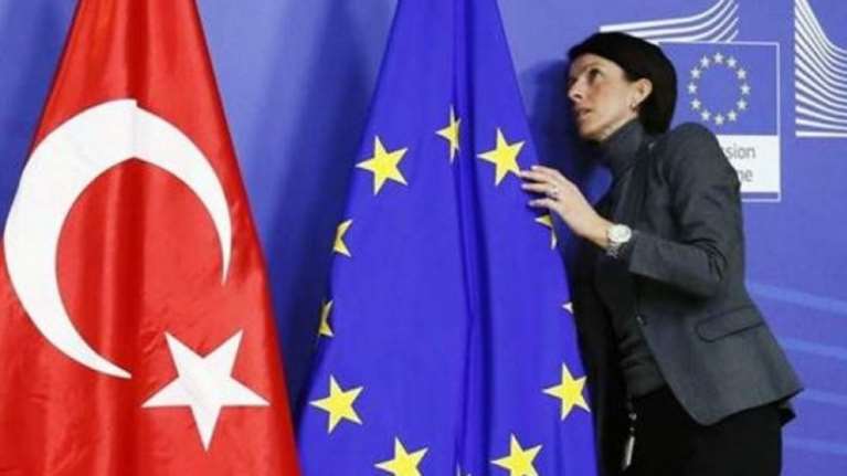 Ευρωβουλευτές ζητούν τερματισμό των ενταξιακών διαπραγματεύσεων με Τουρκία