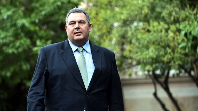 Καμμένος: 20 λεπτά δουλειά τα Σκόπια αν περάσουν τεθωρακισμένα