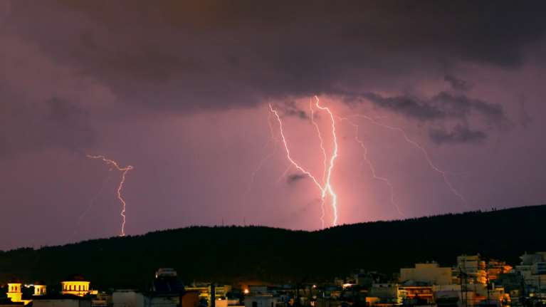 Οδηγίες της Πολιτικής Προστασίας λόγω των θυελλωδών ανέμων