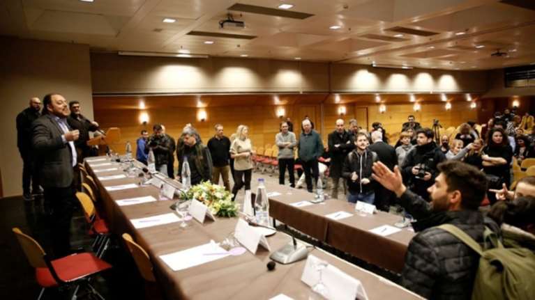 Ένταση στο συνέδριο της ΟΙΥΕ, καταγγελίες για «φουσκωτούς»