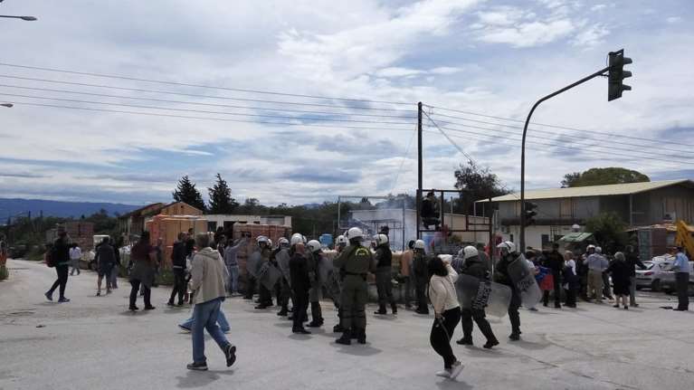 Λευκίμμη: Η «Οδύσσεια» των σκουπιδιών στο νησί των Φαιάκων