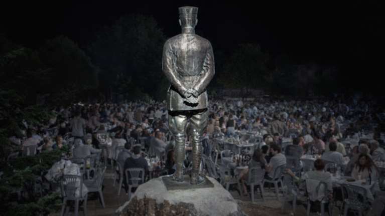 Όταν η απαξίωση για την πολιτική γίνεται τέχνη. Το Ιδρυμα Schwarz εκθέτει