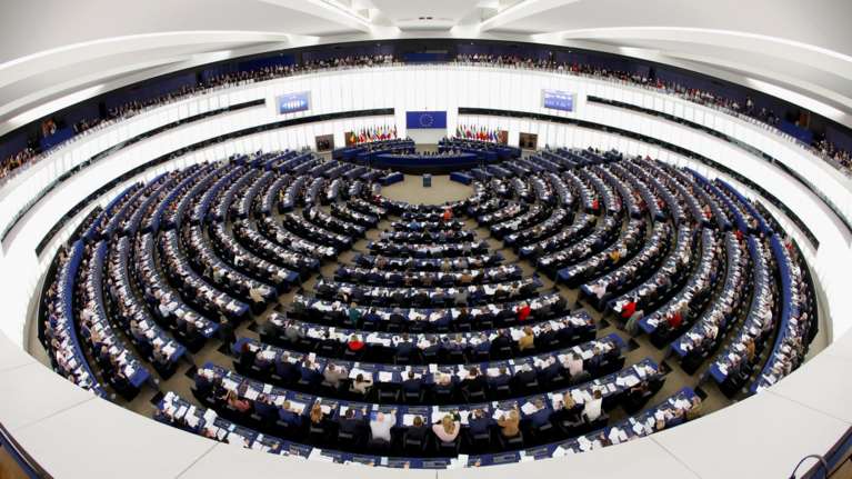 ΕΕ: Αλβανία και Β. Μακεδονία υπό εξέταση από επταμελή επιτροπή