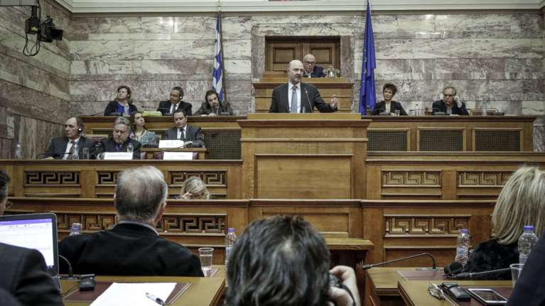 Αισιοδοξία Μοσκοβισί για τη δόση, μηνύματα για τις μεταρρυθμίσεις