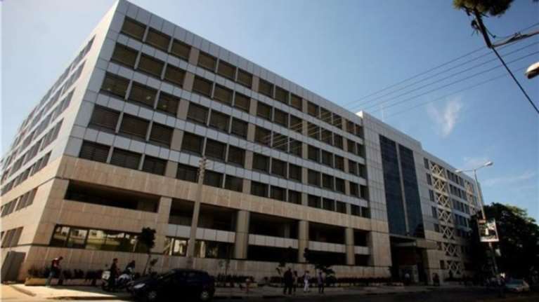 Διαμαρτυρία προσφύγων έξω από το υπ. Μεταναστευτικής Πολιτικής